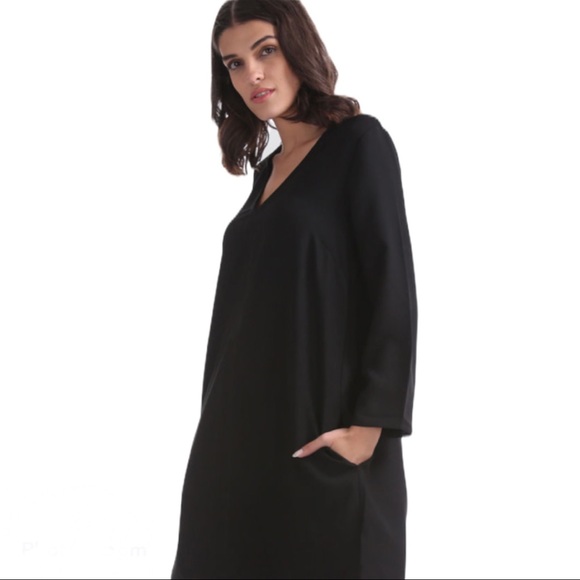 Gap V-Neck Swing Dress - Picture 3 of 7